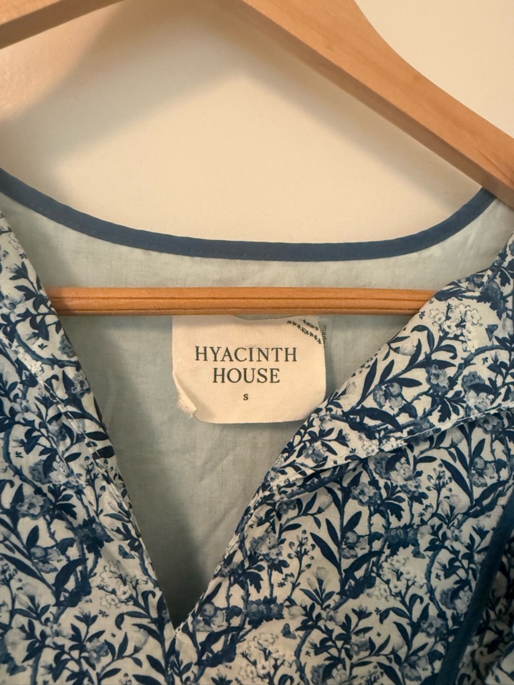 Tuckernuck Hyacinth House Blue Floral Rosaleigh Mini Dress - Picture 3 of 4